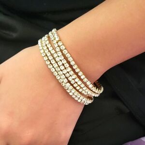 Jessica Simpson Set of 5 Stackable Rhinestone Stretch Bracelets